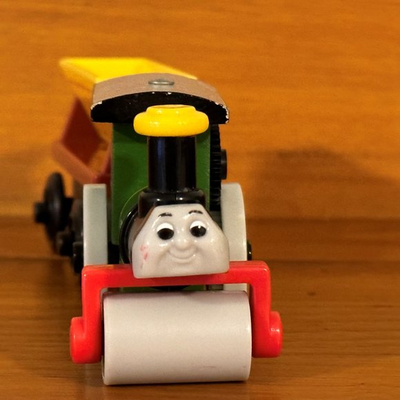 Thomas The Tank Engine GEORGE STEAMER & DUMPER - Picture 8 of 11